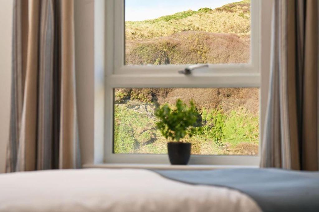 Port William Inn ทินเทเจล ภายนอก รูปภาพ