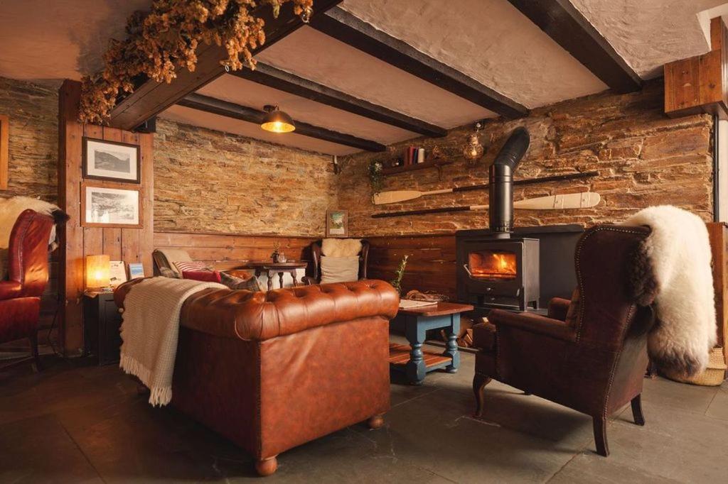 Port William Inn ทินเทเจล ภายนอก รูปภาพ
