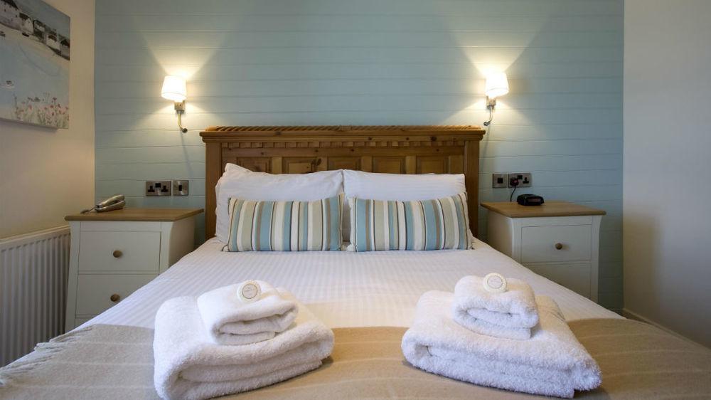 Port William Inn ทินเทเจล ภายนอก รูปภาพ